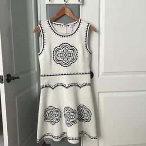 Nordstrom Alya White & Blue Geometric Prin Fit & Flare Dress